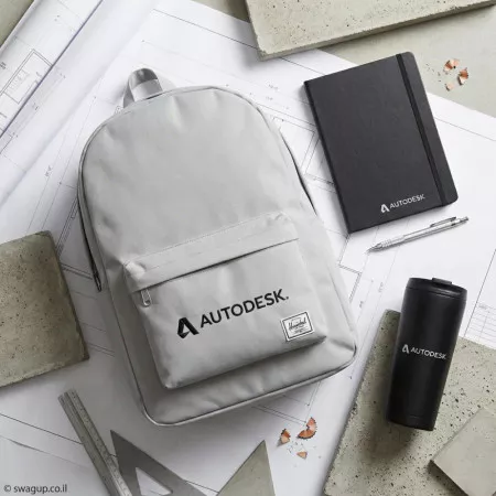 מארז אונבורדינג ממותג The Design Essentials עם לוגו לקליטת עובדים
