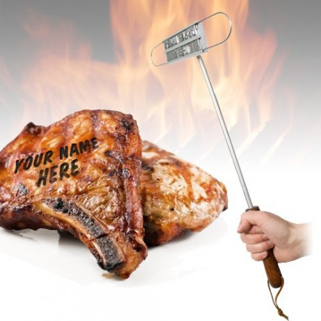 חותמת אישית לצריבה על בשר גריל/BBQ – סט ידית ואותיות להרכבה