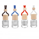 ריחן לרכב בצורת בקבוקון