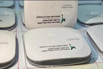 מטען אלחוטי ממותג