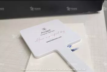 מחזיקי מפתחות ואביזרים